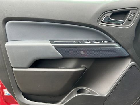 Used 2021 Chevrolet Colorado Z71 w/ Safety Package image 22