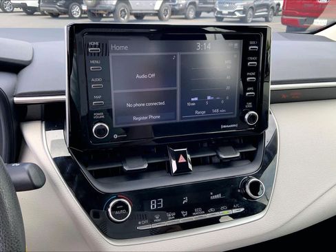 Used 2021 Toyota Corolla LE FWD image 34