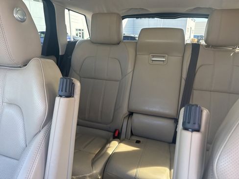 Used 2015 Land Rover Range Rover Sport HSE image 11