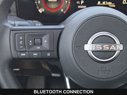 New 2026 Nissan Kicks SV image 24