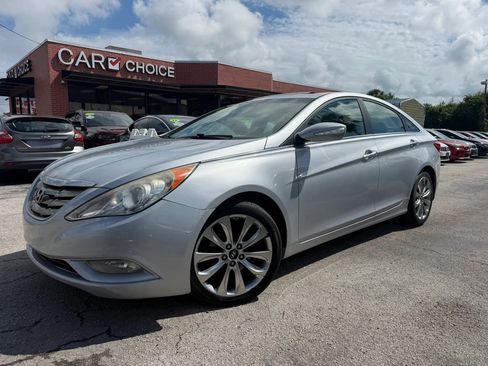 Used 2011 Hyundai Sonata Limited FWD image 1