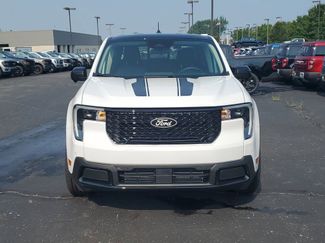 New 2025 Ford Maverick Lariat w/ Black Appearance Package video 2