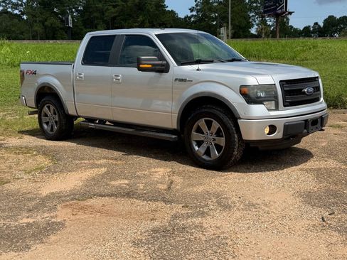 Used 2013 Ford F150 FX4 w/ Luxury Equipment Group AWD/4WD image 6