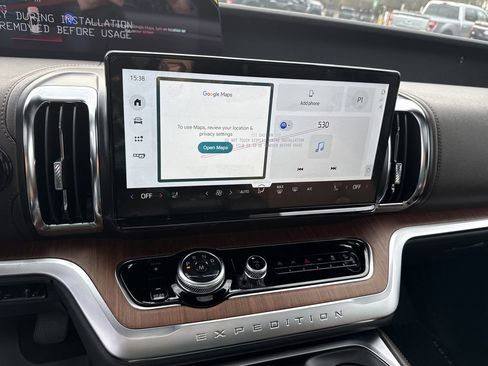 New 2026 Ford Expedition King Ranch image 30