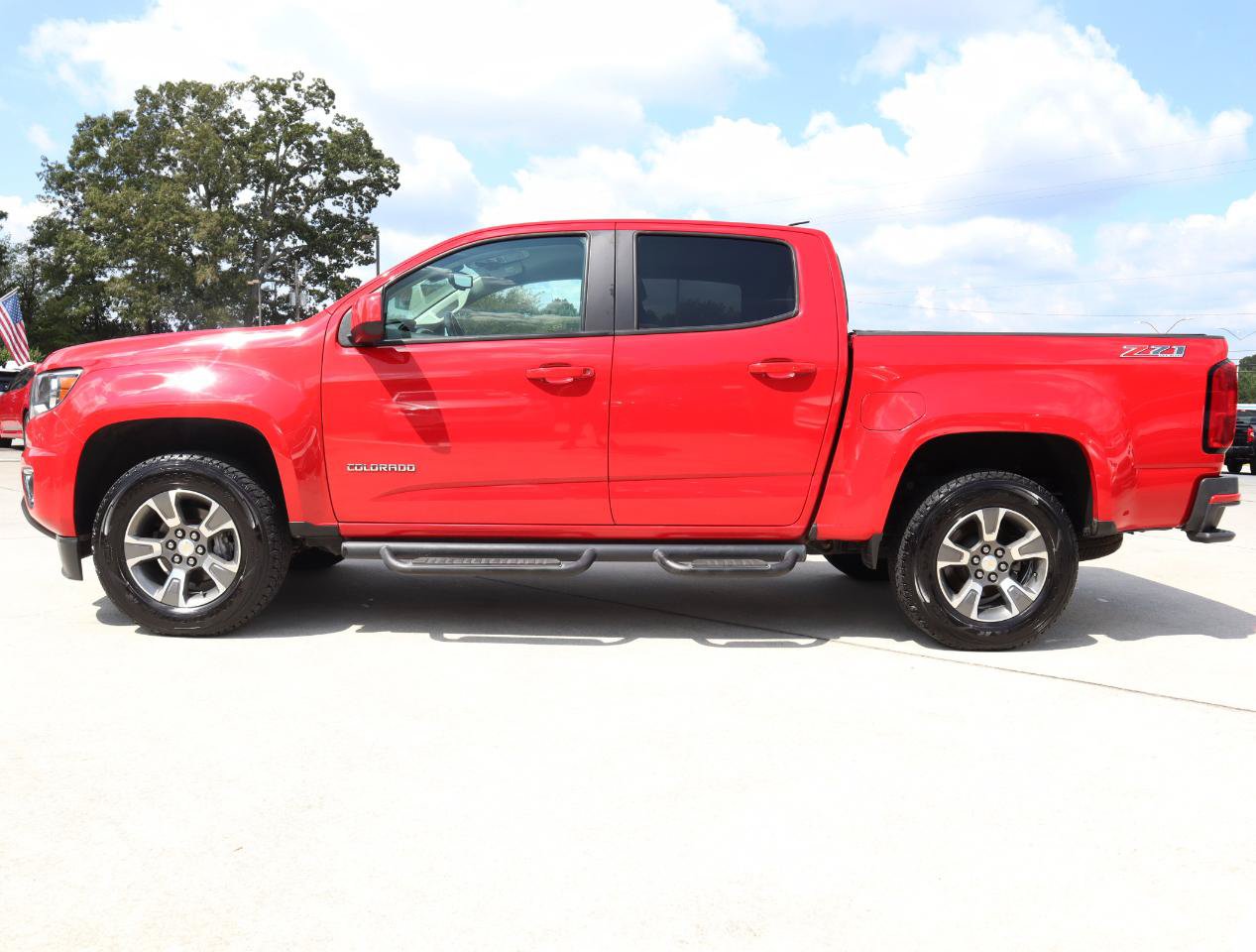 Used 2015 Chevrolet Colorado Z71 AWD/4WD image 3