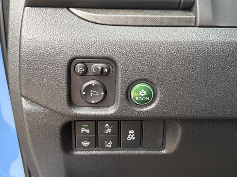 Certified 2025 Honda Passport TrailSport image 14