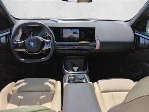 Used 2025 BMW X3 xDrive30i w/ M Sport Package AWD/4WD image 19