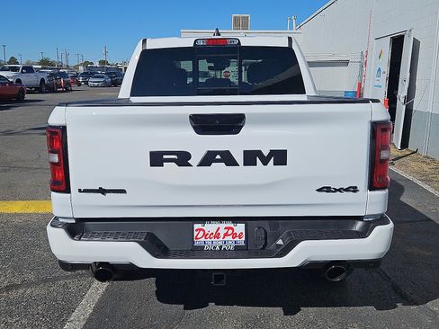New 2026 RAM 1500 4x4 Crew Cab image 3