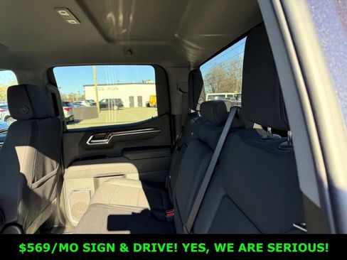 New 2026 GMC Sierra 1500 Elevation image 8