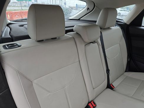 Used 2017 Ford Focus Titanium image 15