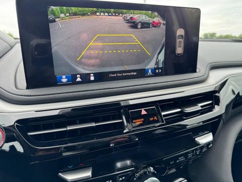 Certified 2026 Acura MDX SH-AWD w/ Technology Package image 21
