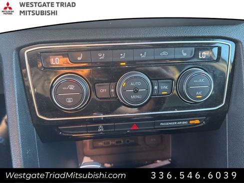 Used 2020 Volkswagen Atlas Cross Sport SEL image 17