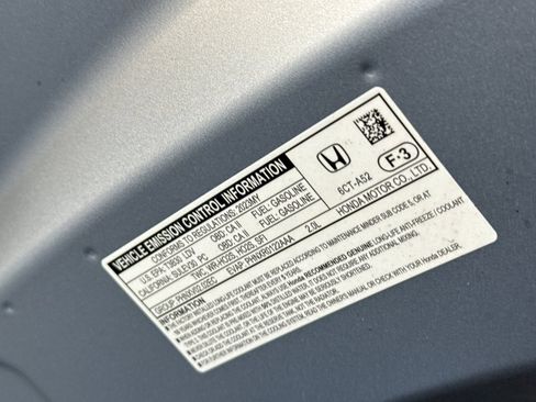 Used 2023 Honda HR-V LX image 38