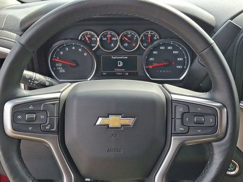 Certified 2021 Chevrolet Silverado 1500 LT AWD/4WD image 19