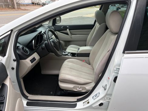 Used 2011 MAZDA CX-7 i Sport w/ Convenience Pkg image 10