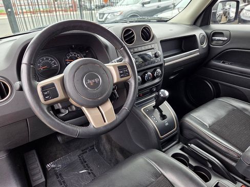 Used 2016 Jeep Patriot 75th Anniversary w/ Power Value Group FWD image 30