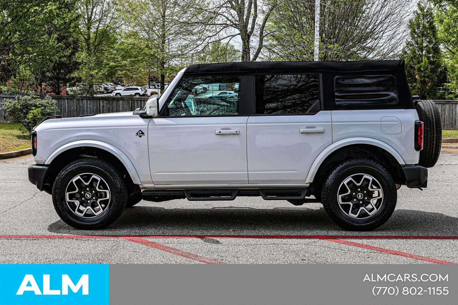 Used 2023 Ford Bronco Outer Banks AWD/4WD image 9