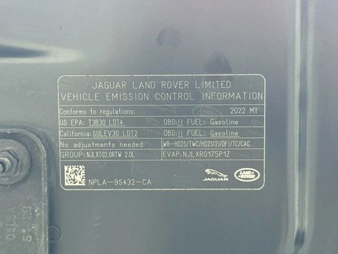 Used 2022 Land Rover Defender 110 S image 61