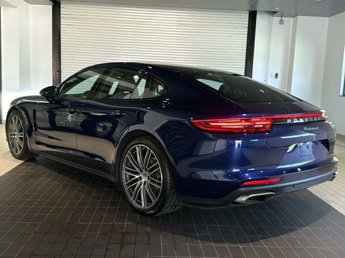 Used 2020 Porsche Panamera image 3