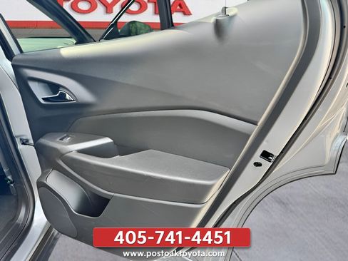 Used 2024 Chevrolet Trax LS FWD image 21
