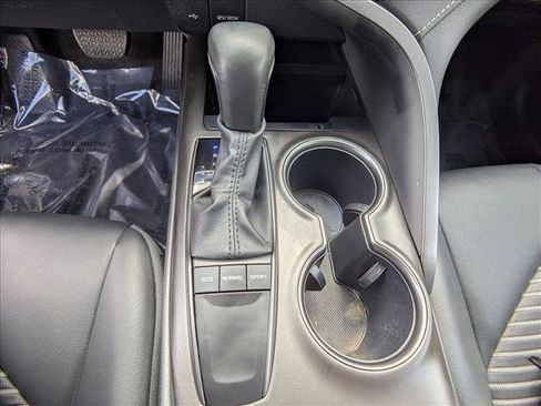 Used 2024 Toyota Camry SE w/ Convenience Package FWD image 12