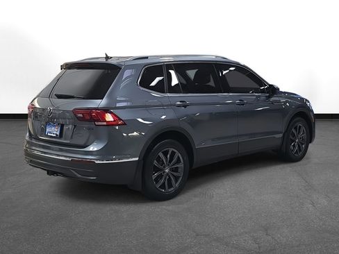 Used 2022 Volkswagen Tiguan SE image 5