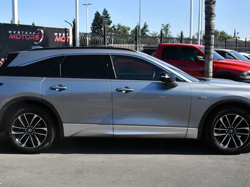 Used 2024 Acura ZDX A-Spec AWD/4WD image 9
