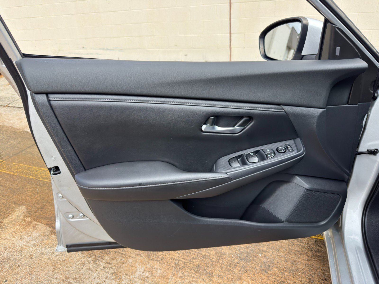 Used 2020 Nissan Sentra S FWD image 33