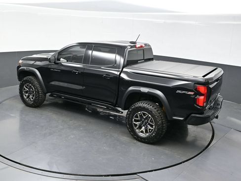 Used 2026 Chevrolet Colorado ZR2 w/ Technology Package AWD/4WD image 32