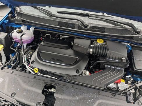 New 2026 Chrysler Pacifica Select image 36