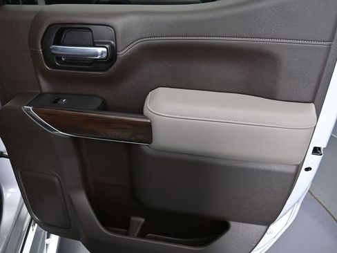 Used 2021 GMC Sierra 1500 SLT image 35