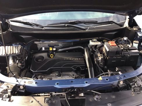 Used 2025 Chevrolet Equinox LT w/ Convenience Package II AWD/4WD image 11