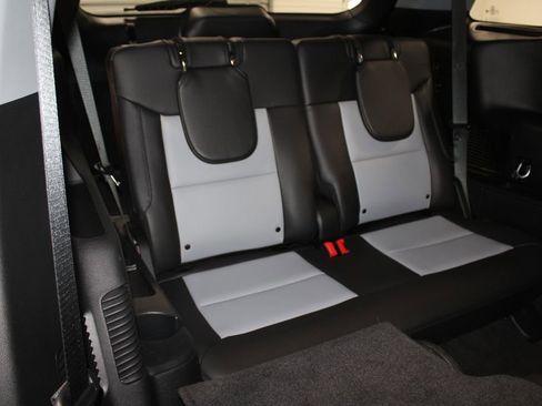 Used 2023 Ford Explorer XLT w/ Equipment Group 202A image 37