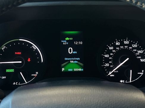 Used 2022 Toyota Sienna XLE Woodland Edition AWD/4WD image 28