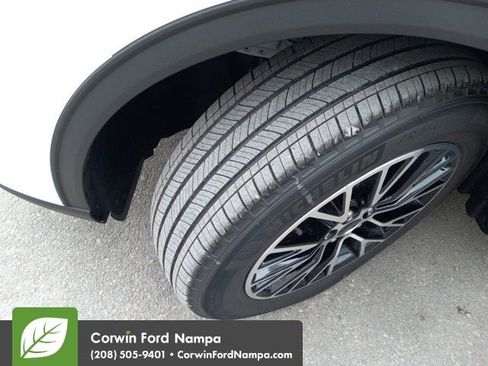 New 2025 Ford Escape Base w/ PHEV Premium Package image 34