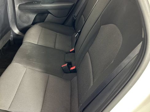 Used 2024 Kia Forte LXS FWD image 17