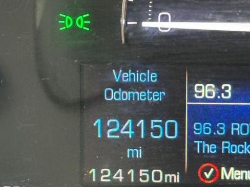 Used 2018 Cadillac XT5 FWD image 36