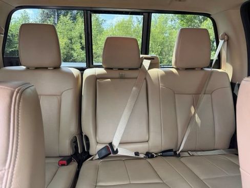 Used 2016 Ford F350 Lariat w/ Lariat Ultimate Package AWD/4WD image 31