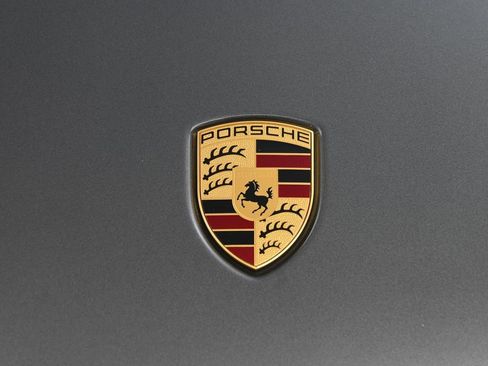 Certified 2024 Porsche 911 Carrera image 31