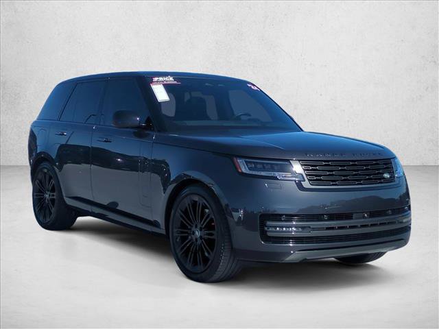 Used 2024 Land Rover Range Rover SE AWD/4WD image 3
