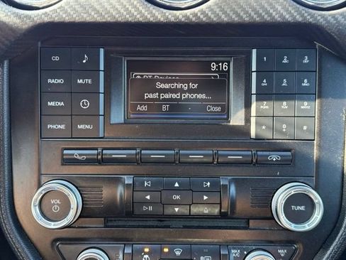 Used 2016 Ford Mustang Coupe RWD image 15
