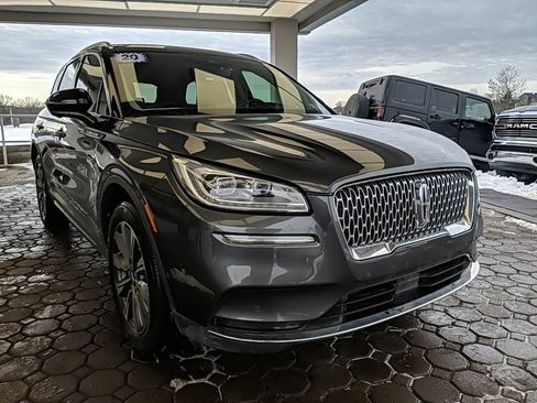 Used 2020 Lincoln Corsair Reserve w/ Equipment Group 201A image 3