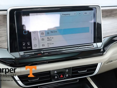 Used 2025 Volkswagen Atlas SEL Premium R-Line image 25