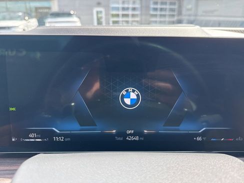 Used 2024 BMW X5 xDrive40i w/ Premium Package image 9
