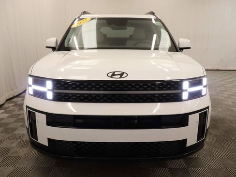 Used 2025 Hyundai Santa Fe Calligraphy AWD/4WD image 5