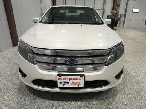 Used 2010 Ford Fusion SEL FWD image 3