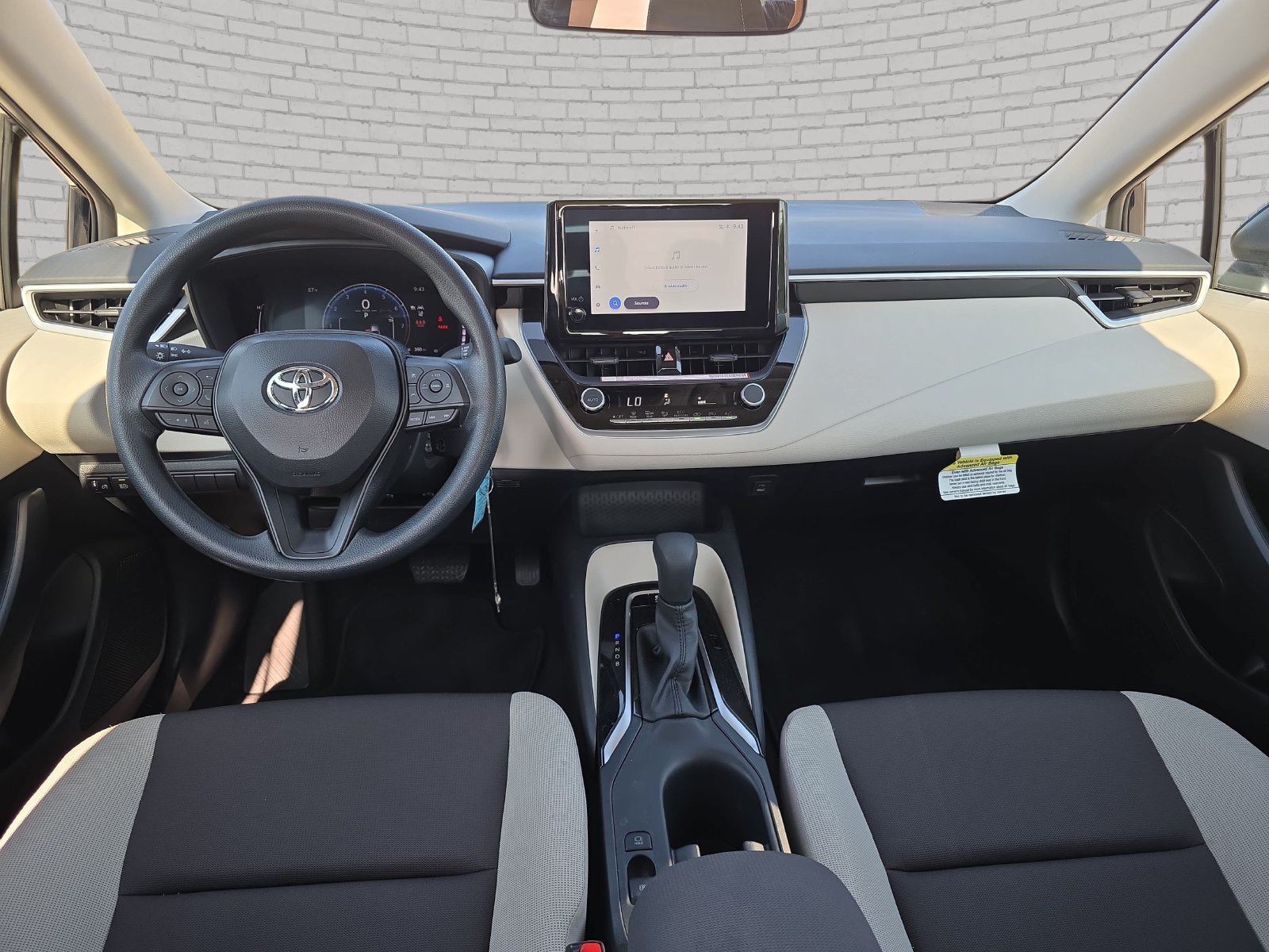 Used 2026 Toyota Corolla LE FWD image 10