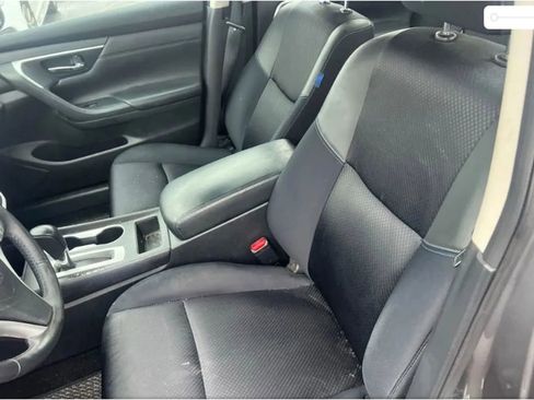 Used 2016 Nissan Altima 2.5 SR image 3