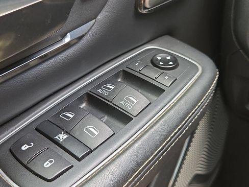 Used 2020 RAM 1500 Limited AWD/4WD image 30