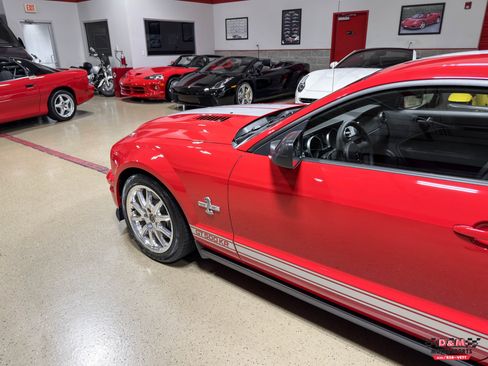 Used 2008 Ford Mustang Shelby GT500 RWD image 35